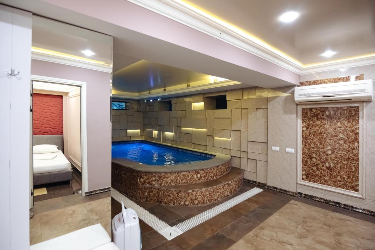 Golden Seconds Hotel Erévan Extérieur photo