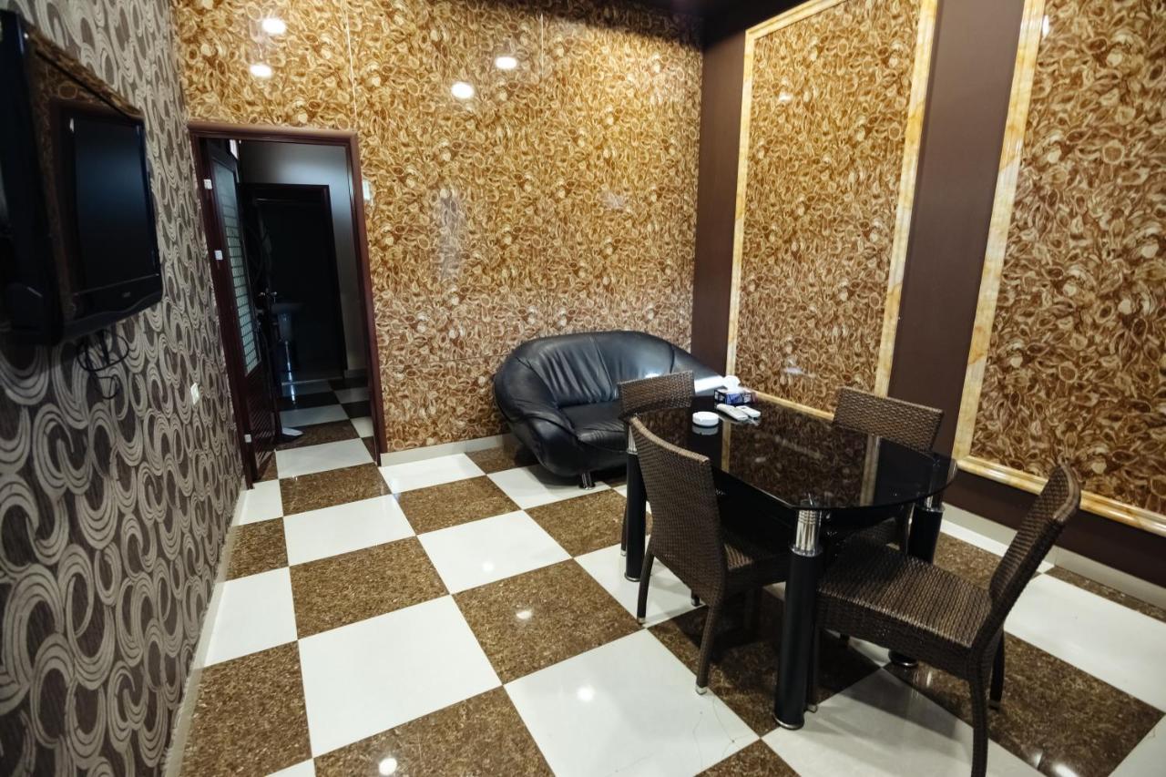 Golden Seconds Hotel Erévan Extérieur photo
