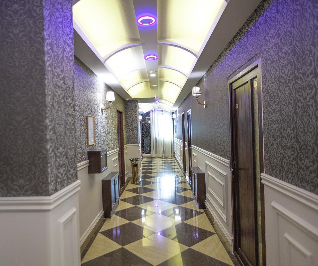 Golden Seconds Hotel Erévan Extérieur photo