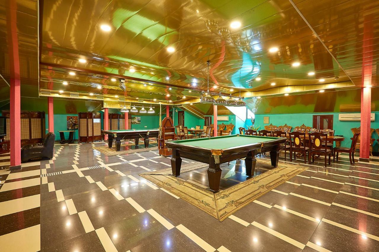 Golden Seconds Hotel Erévan Extérieur photo